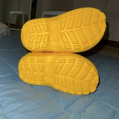 Crocs Kids Yellow Pull-On Rain Boots Rubber Mid-Calf US 6 EU 23
