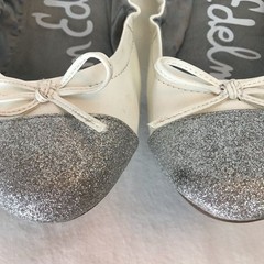 Sam Edelman Farrah White Cap Toe Ballet Flats Sz 4