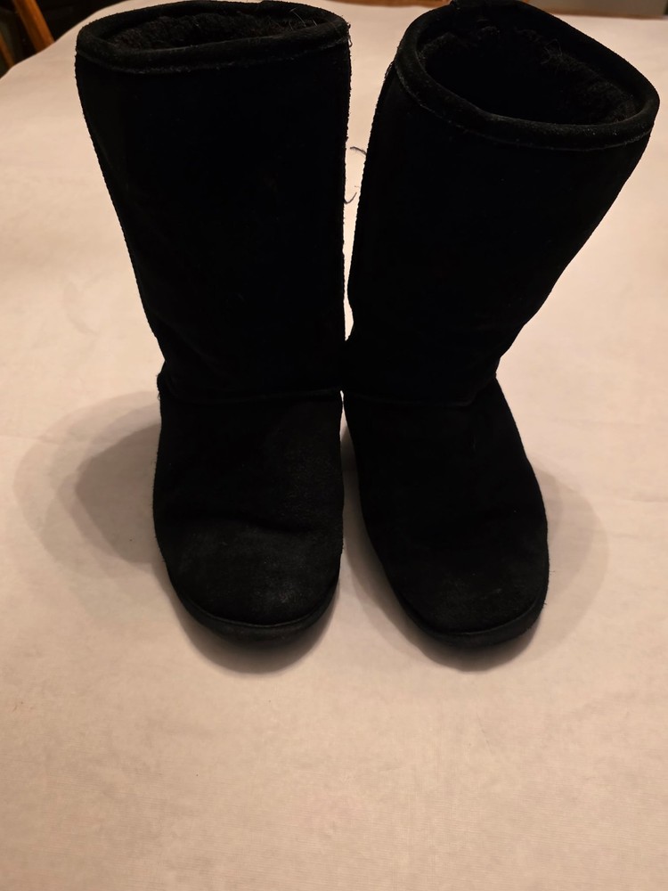 Bearpaw Youth Black Tall Boot Size 5 Unisex