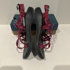 Chako ZX1 Ecotread Kids Size EU 36/US 5 JCH180354 Outdoor Sandals Fuschia