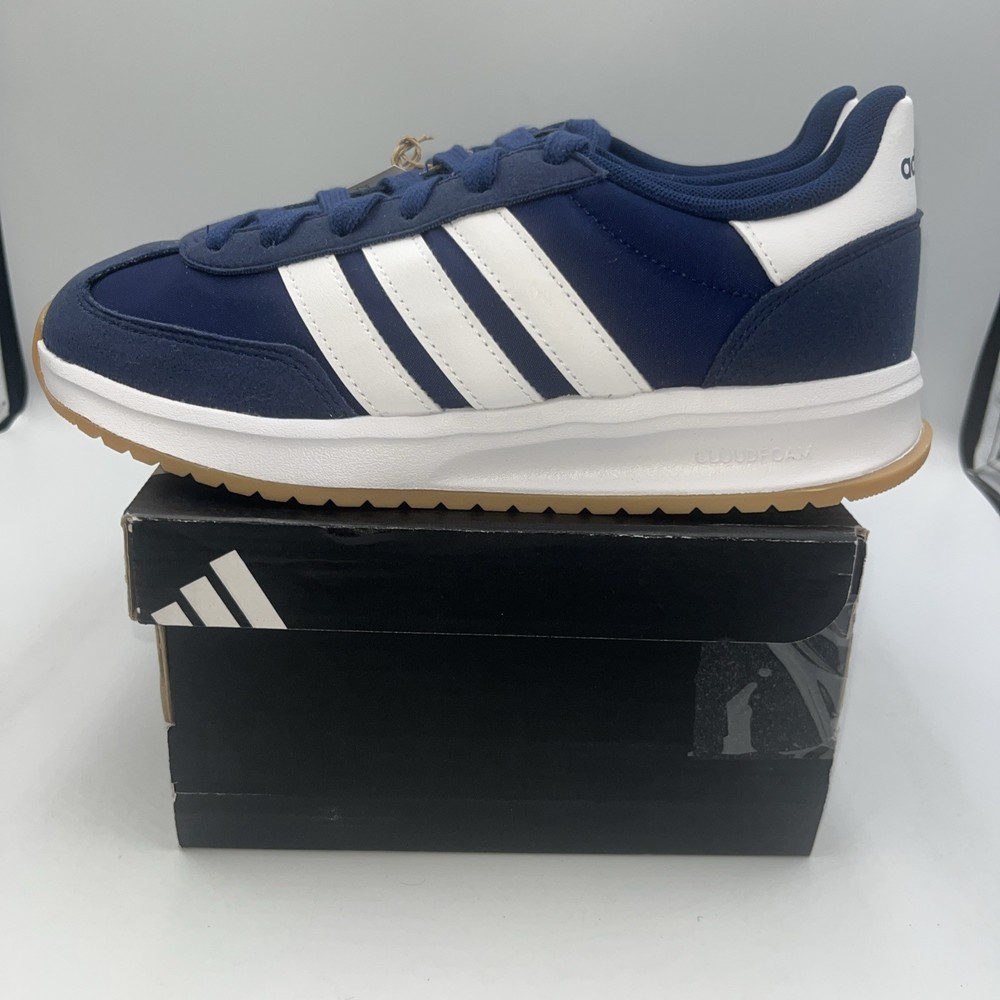 Size 3.5 (GS) – adidas Run 70s Low Legend Ink Turquoise