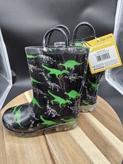 Childrens Light Up Dinosaur Pull On Rain Boots Size 9/10