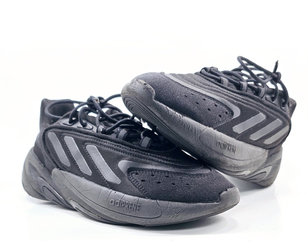 Size 5.5 (GS) – adidas Ozelia Low Triple Black H03131
