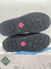 Tried On Muck Element Kids Pink Pull On Waterproof Comfort Mid Boots 5 Youth