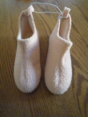 Inside & Outside Fleece Slipper Booties with Rubber Soles Youth Size 5