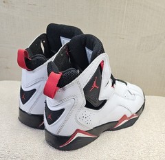 Jordan True Flight GS Basketball Shoe 343795-100 White/Varsity Red Black Size 6Y
