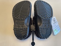 NEW Child Size C 6-7 Crocs Mammoth Kids Slip On Black Fuzzy And Black Lining