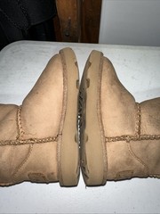 Ugg Australia Classic Short Boots Waterproof Kids Size 7 Brown