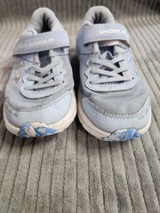 Under Armour Unisex Kids Mesh Hook & Loop Low Top Sneakers Beige/White US 2