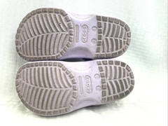 Crocs Unisex Kids Classic Clogs Lavender Size J1 w/Bulldog & Doughnut Jibbitz