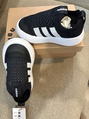adidas Bubblecomfy I Sneaker Black White Slip-On Unisex Kids 8K BNWT AT-5/91