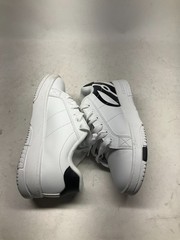 Heelys KolectWhite/BlackSize M6.0 / W7.0