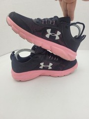 Under Armour Assert 9 Black Pink Athletic Comfort Casual Shoes Youth Size 4