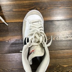 Nike Blazer Mid 77 White With Black High Top Sneakers Youth Size 5