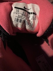 Nike Team Hustle D8 Size US Y5 Sneakers Black and Pink Basketball