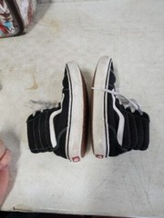 VANS Youth Size 4 Old Skool Mid High Top Black White Lace Up Sneakers Shoes Nice