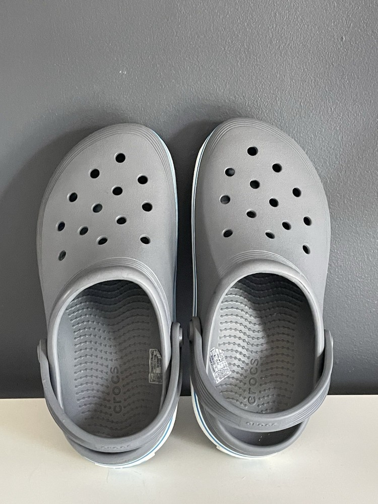 Crocs Classic Clogs Gray Blue Kids Youth Size J5 W7 Slip On Comfort Shoes