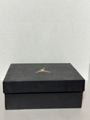 Jordan Max Aura 6 Sneakers New Athletic Running Shoes BNIB Size 2 Youth/Adult