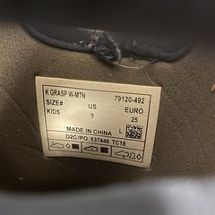 Bogs Kids‘ Classic II Solid Waterproof Insulated Boots Size US 9/EURO 25