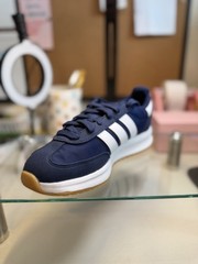 Adidas Run 70s 2.0/Navy blue With White /Unisex Sz 6/New With Box & Tag/#26-005