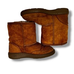 UGG Kids Classic Short Boots Chestnut |Authentic Sz Kids 1 D-8