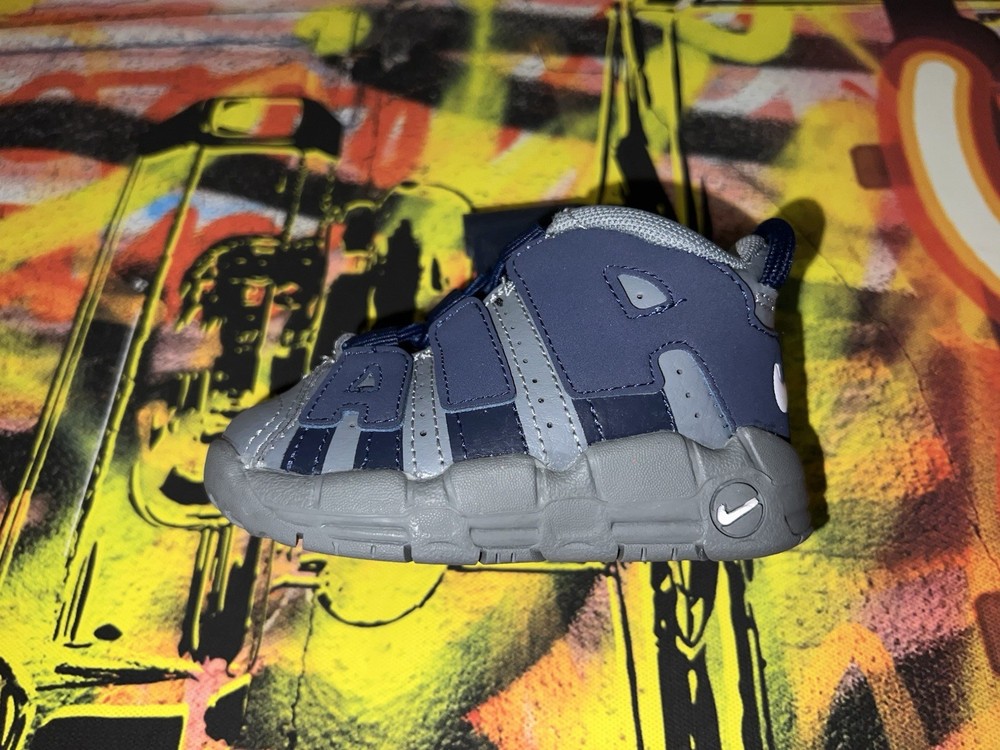 Nike Air More Uptempo Cool Grey-Midnight Navy Blue-White Sz 4C DM3319-009 Bin3