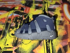 Nike Air More Uptempo Cool Grey-Midnight Navy Blue-White Sz 4C DM3319-009 Bin3