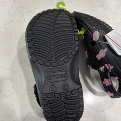 Crocs Classic Flower Clog Black Pink Floral Unisex Kids Sandal US Size 6