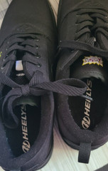 Heelys X RUGRATS Size 9 Skater Shoe