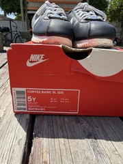 Nike Cortez Basic SL (GS) Black/White Leather Sneakers 5Y 904764-001