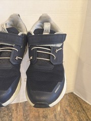 ON Kids’ Cloud Play Midnight/White Running Shoes Sneakers Size 2