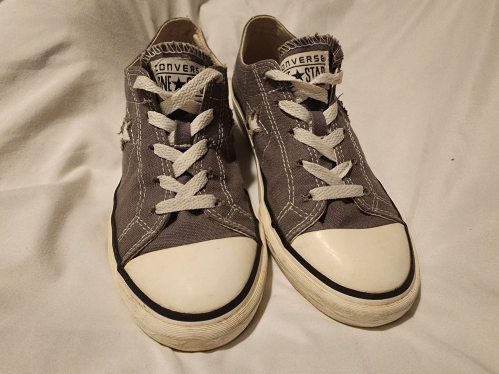 Converse One Star Sneaker Junior 5 Gray Low Miles Loved see photos unisex Shoes