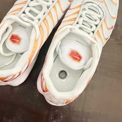 Nike Air Max Plus TN Sunburn White Lava Red Orange FN3857-100 4Y