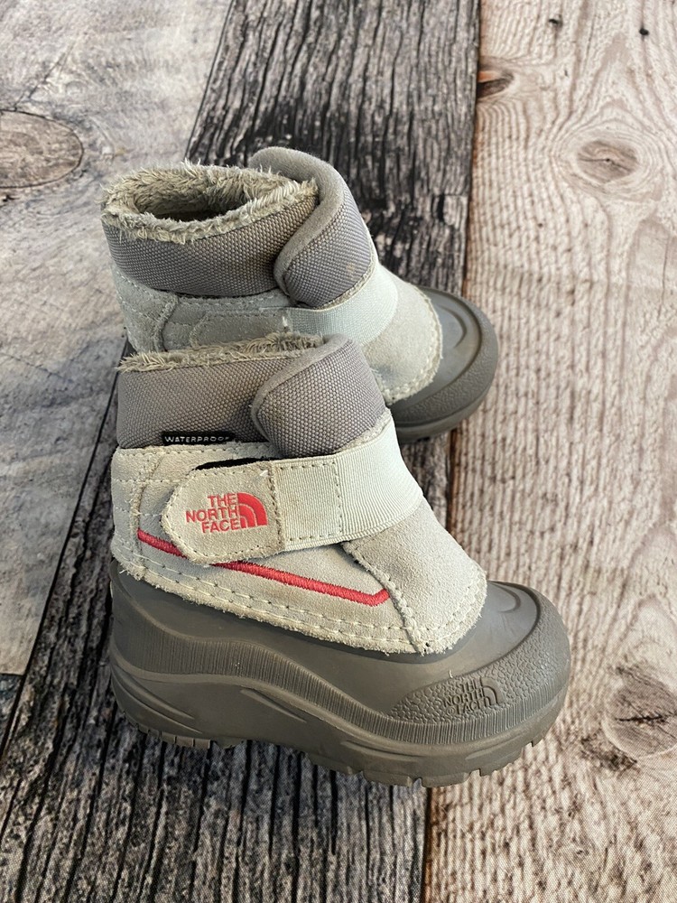 The North Face Toddler Alpenglow Boots Size US 5/EUR 20.5