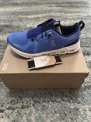 ON Cloud Sky Size 5.5 Youth