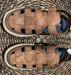 Oshkosh B’Gosh Unisex Child Anchor Sandals Size 1 Fisherman Sandals
