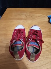 Converse All Star Youth Junior Boys Shoes in Maroon with Plaid Lining Size 2