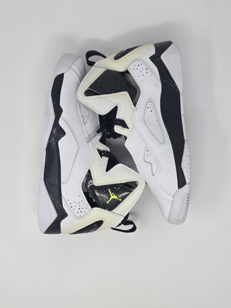 NIKE AIR Jordan True Flight (GS) Youth 4 5 Y White Yellow Black