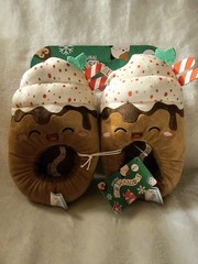 ***NEW WITH TAGS*** Squishmallow Sivi Hot Cocoa Slippers – Youth Size 11-12