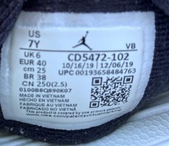 Multicolor Air JORDAN BREAK SLIDES *HARE* Bugs Bunny Edition Size 7Y