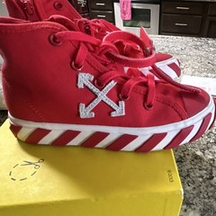Off-White High Top Vulcanized Kids Sneakers Red/White Canvas Lace-Up EU 32