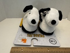 Snoopy Peanuts Slippers Size 7/8 Children, New