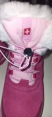 Swiss Tech Girls 11 Waterproof Thinsulate Memory Foam Boots Genuine SuedeLeather