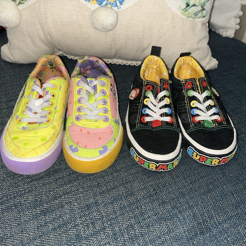2 Pairs. SpongeBob/Mario Kart Unisex Kids Shoes Carton 11 size.