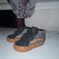 VANS Sk8-Mid Reissue V Toddler Mid Top Hook & Loop Suede Black Gray 5