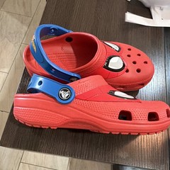 Crocs Marvel Spider-Man Kids Red/Blue Clog Sandals Slip-On Adjustable Strap 3