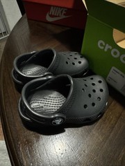 Crocs Toddler Classic Clogs Black Size C5 Lightweight Comfort Shoes NWT
