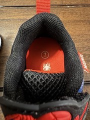 Marvel Spider-Man Hook & Loop Kids Sneakers Size 7 Red Blue Black