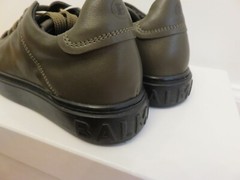 Balmain kids Green leather trainers sneakers logo lace up size EUR 31 US 13.5