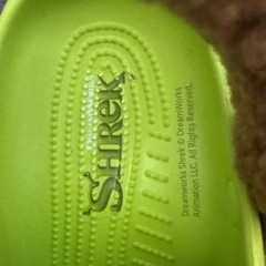 Crocs DreamWorks Shrek Classic Clog / sandals – Kids Size 1- beachwear